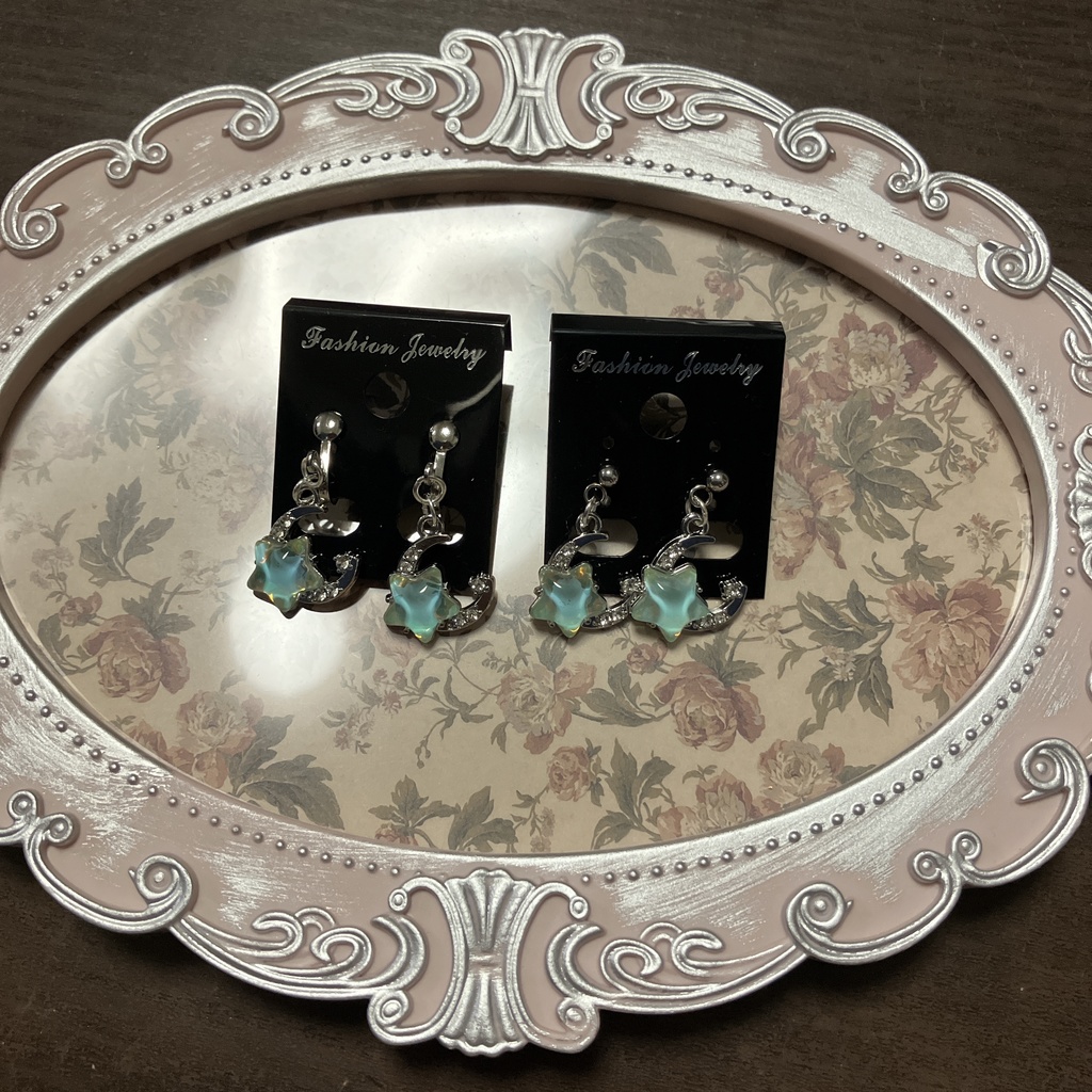 aknkイメージイヤーアクセ(3階)