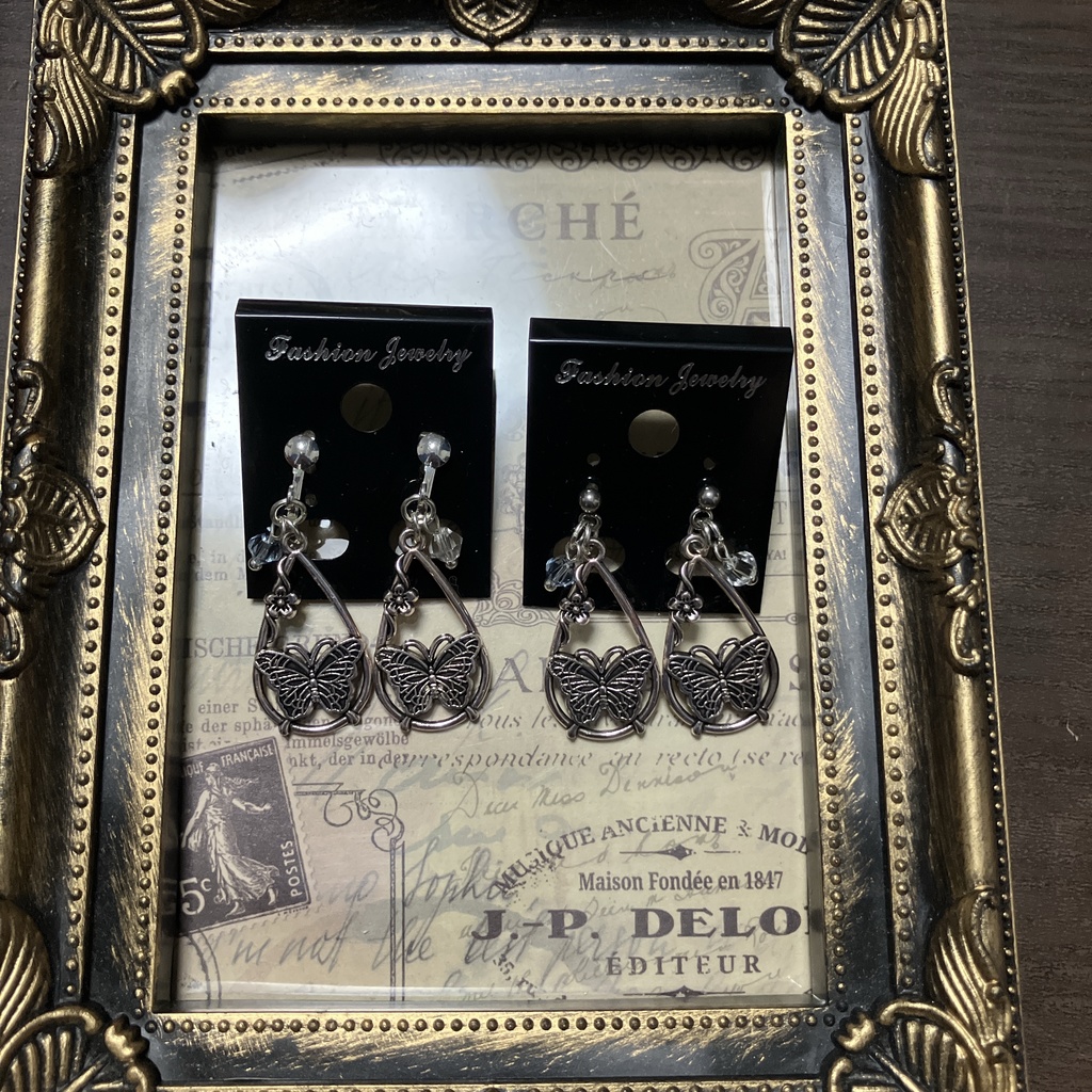 aknkイメージイヤーアクセ(別邸)