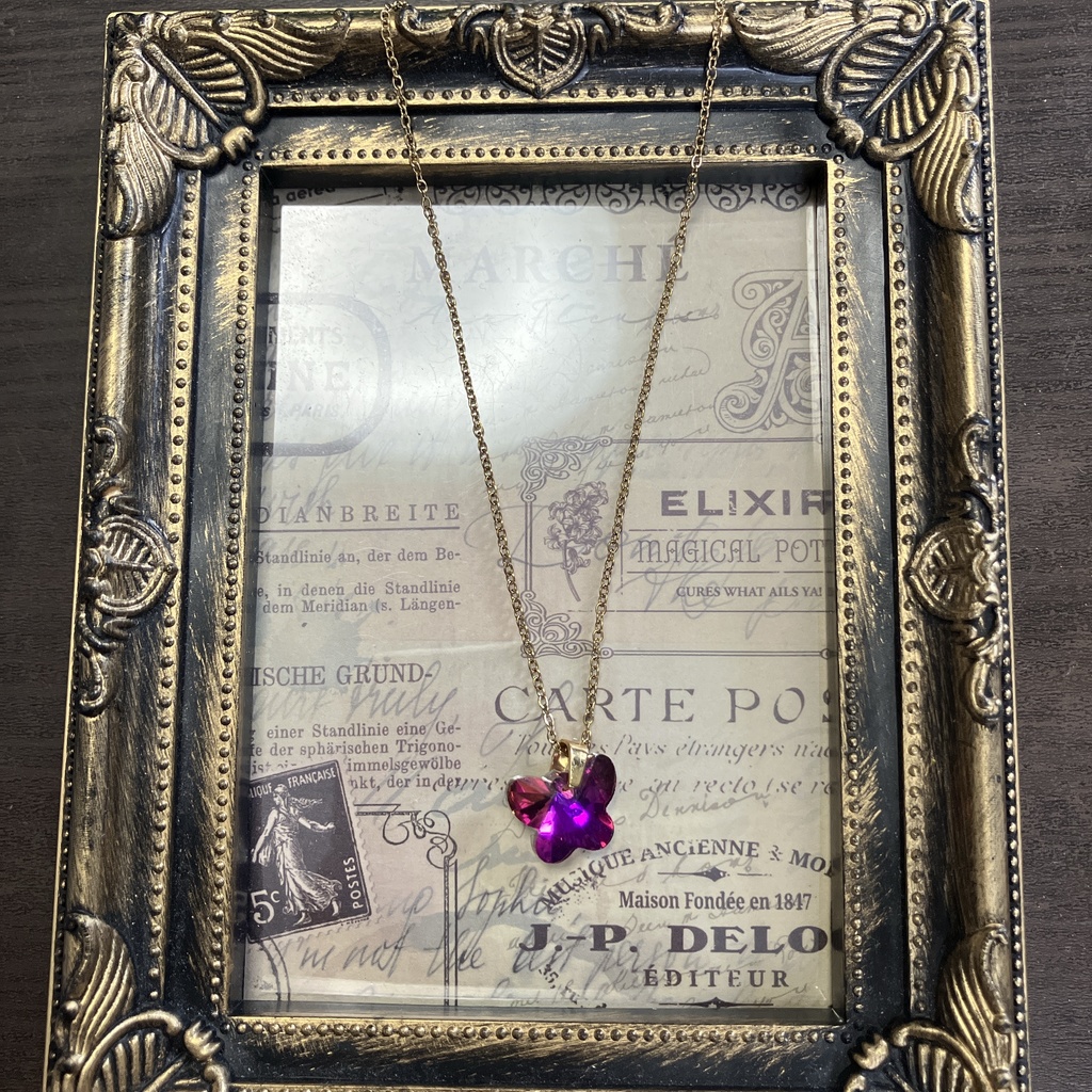 Cristal de papillonネックレス
