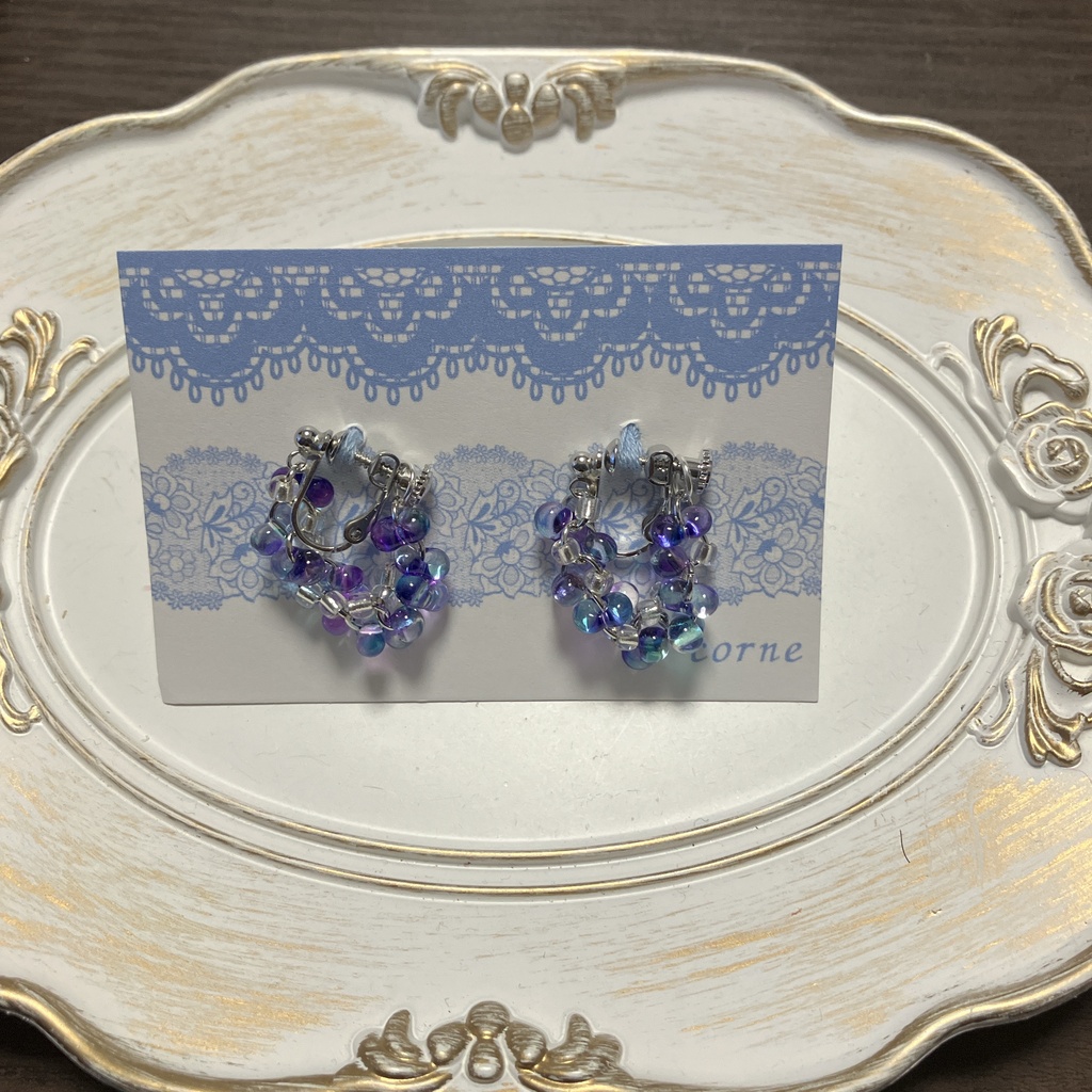 🆕ファルファーレビーズ推し色イヤリング1