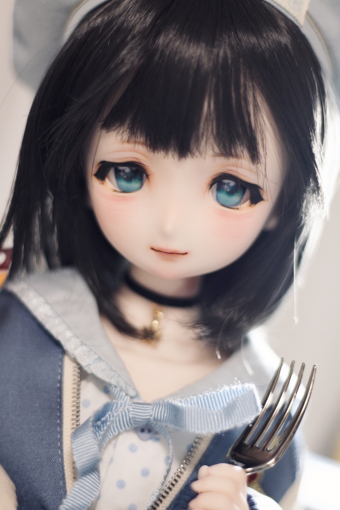 UnknownWorld// DDH-06カスタムヘッド パテ盛り/アイ付き SW肌 ドルフィードリーム