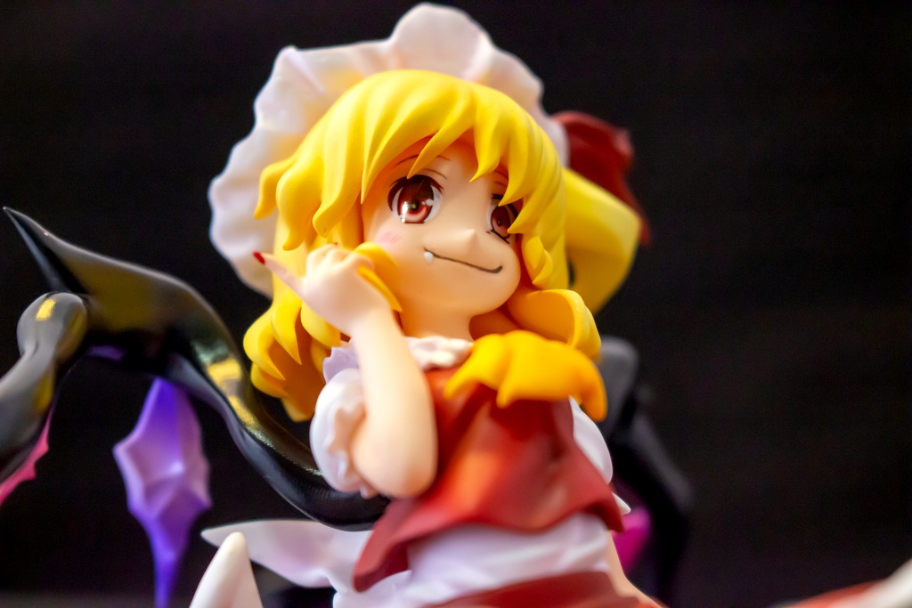 フランドール・スカーレット【未塗装ガレージキット】