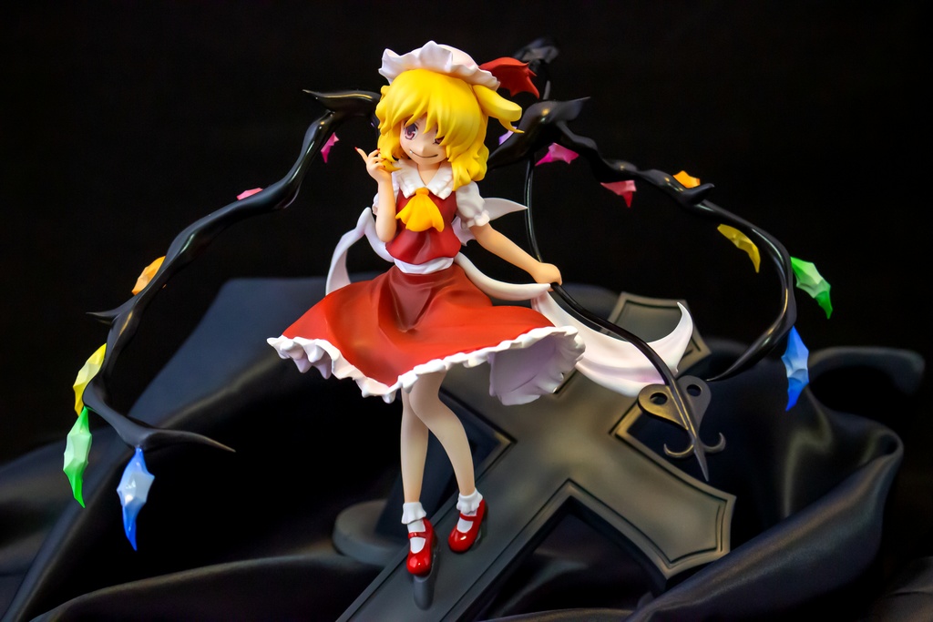 フランドール・スカーレット【未塗装ガレージキット】