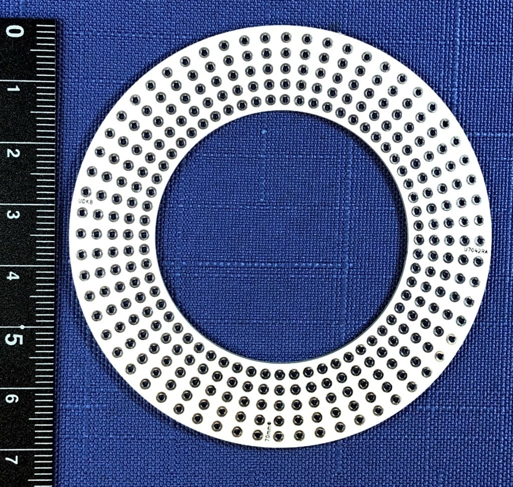 電子工作用ユニバーサル基板 直径70mmドーナツ型 Udkb Booth