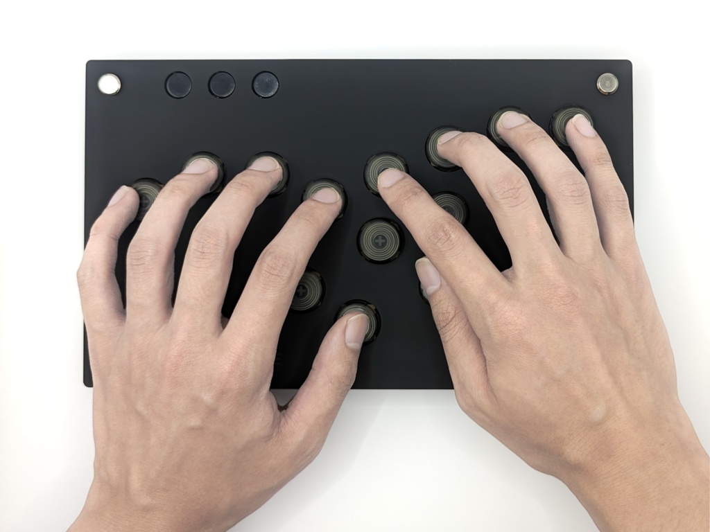 薄型レバーレスコントローラー『SAYA ARCADE - SHINOGI』