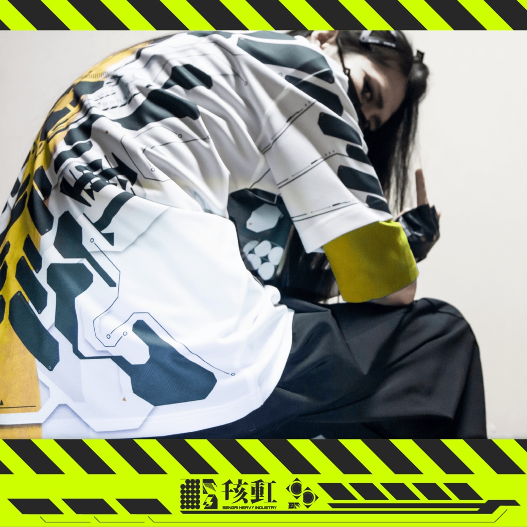 X Clothes REAL Megastruct_01