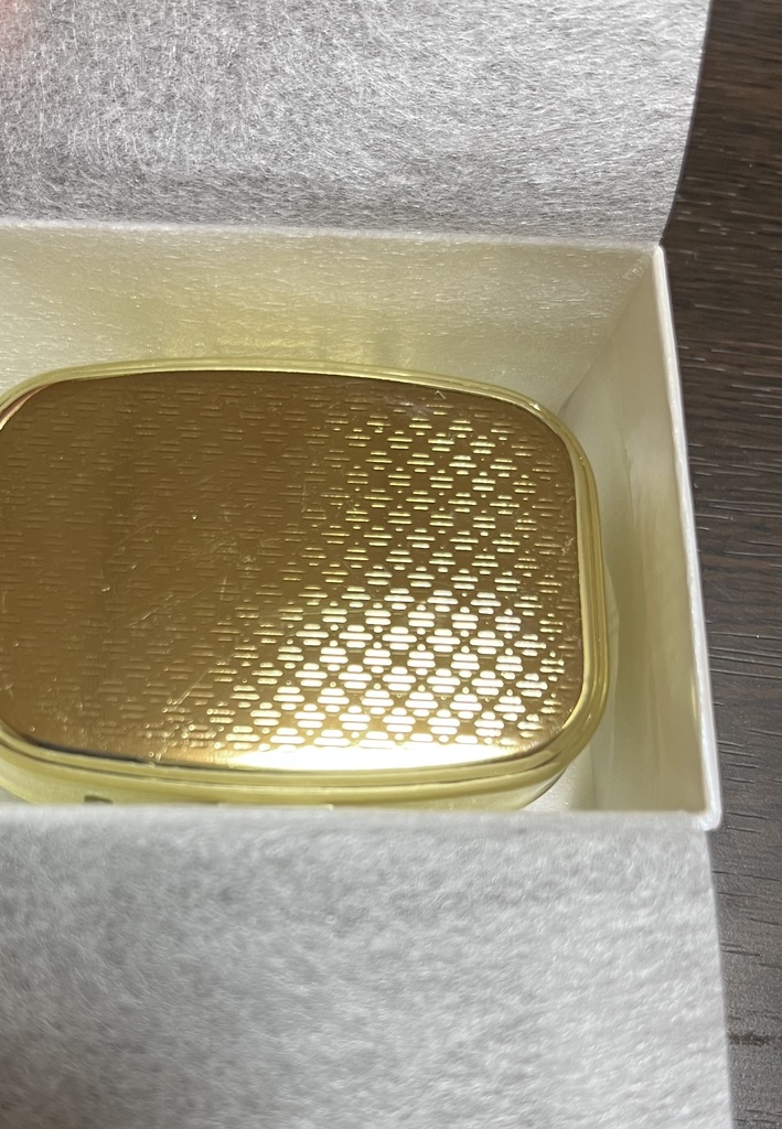 キラキラ金龍の小物入れ