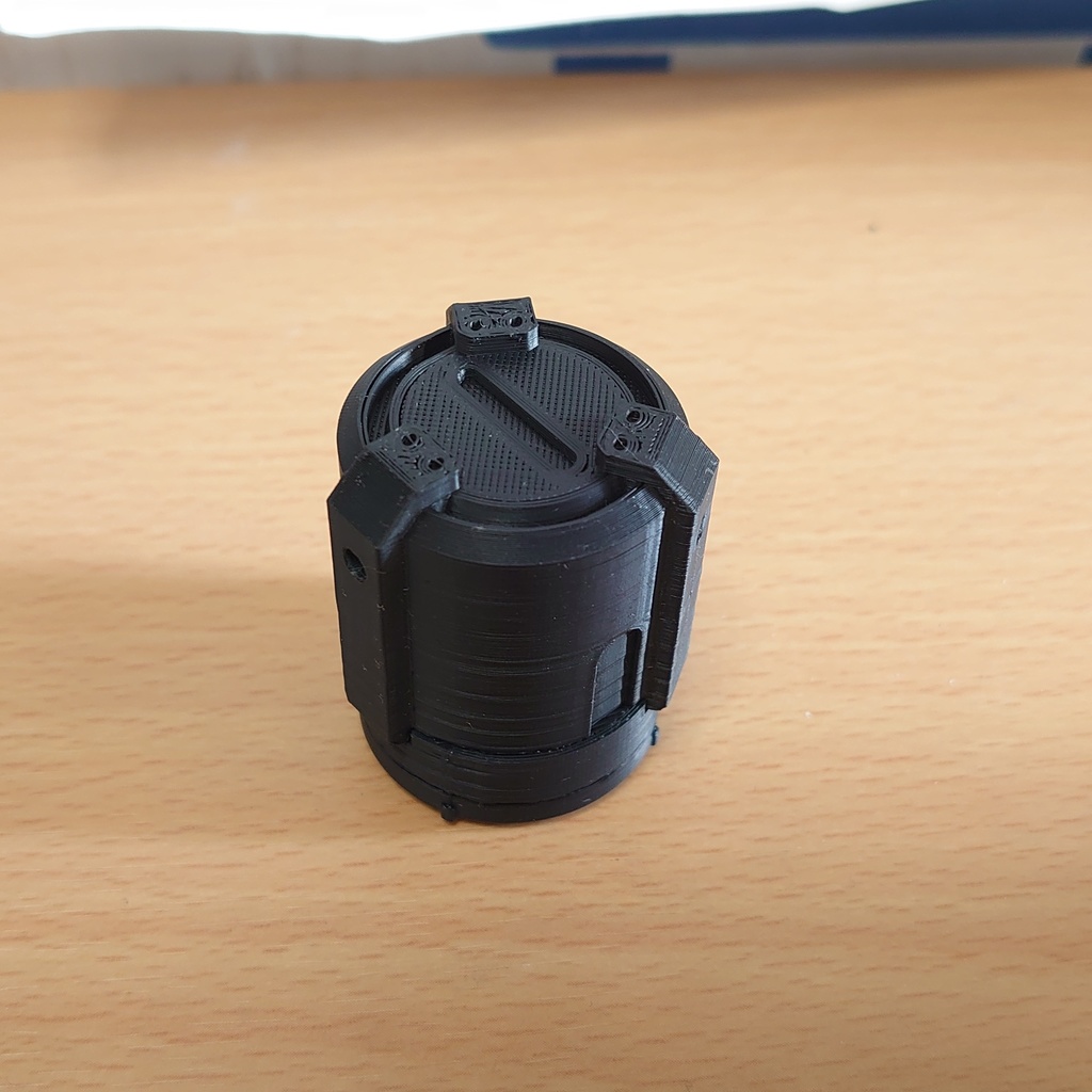 円筒コンテナ「リガトーニ」