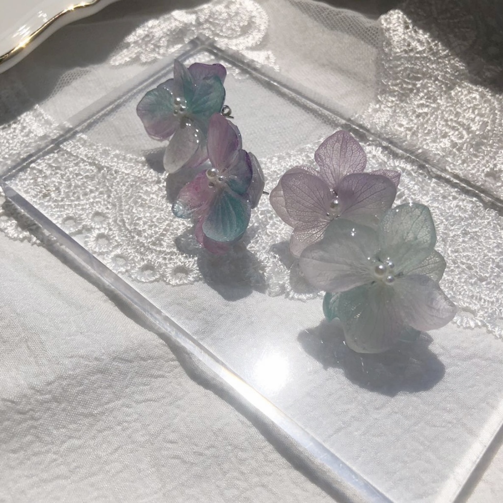 no.3 マーメイドカラーの紫陽花ピアス Mermaid あじさい ドライフラワー ハンドメイドピアス