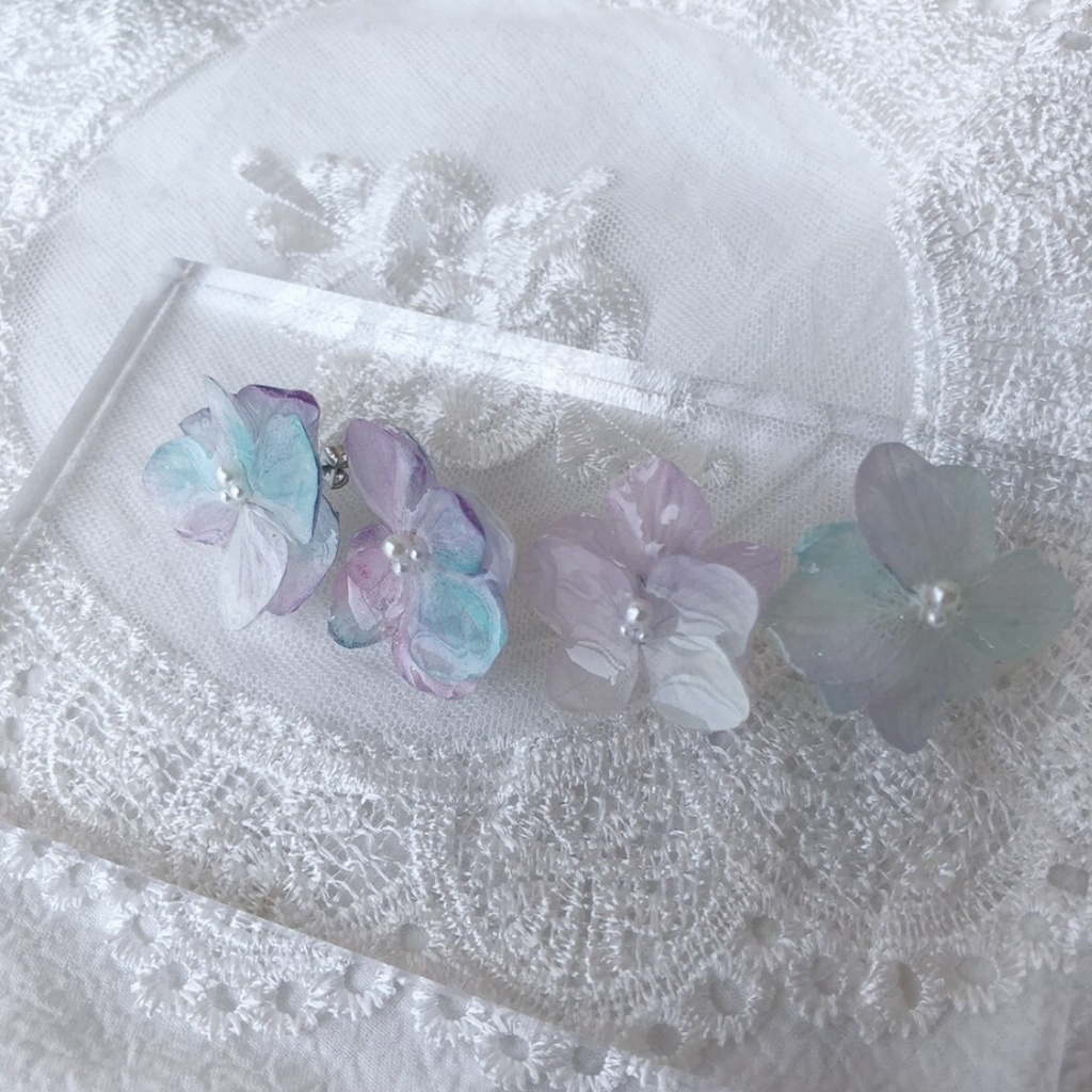 no.3 マーメイドカラーの紫陽花ピアス Mermaid あじさい ドライフラワー ハンドメイドピアス