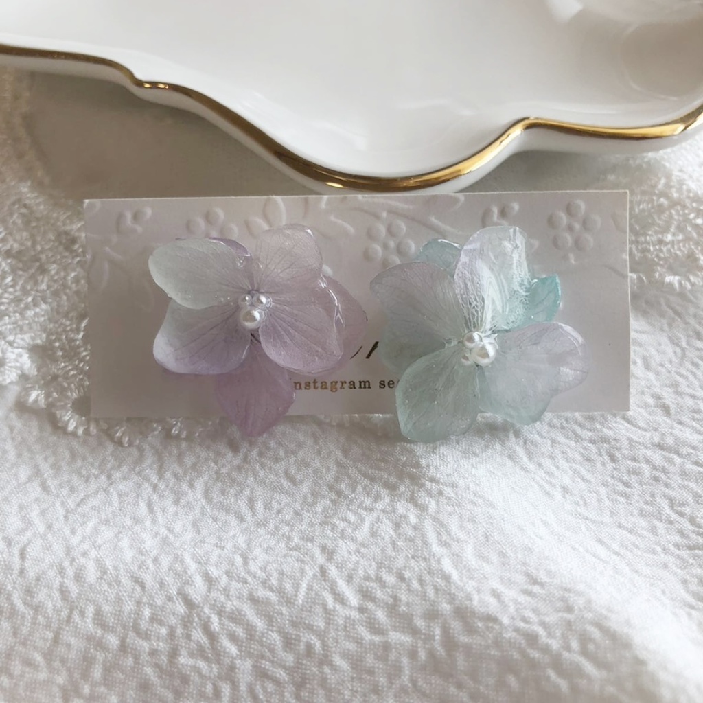 no.3 マーメイドカラーの紫陽花ピアス Mermaid あじさい ドライフラワー ハンドメイドピアス