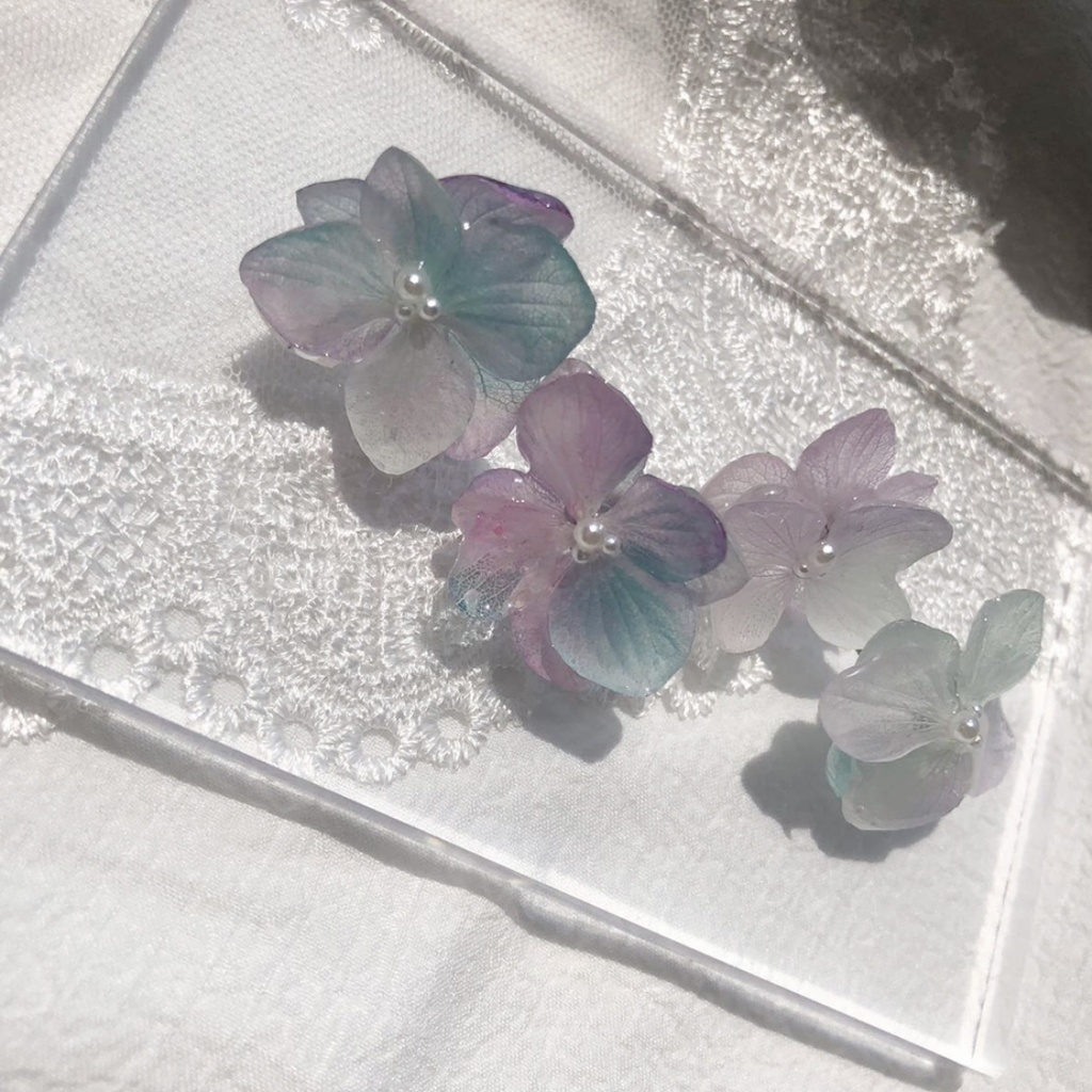 no.3 マーメイドカラーの紫陽花ピアス Mermaid あじさい ドライフラワー ハンドメイドピアス