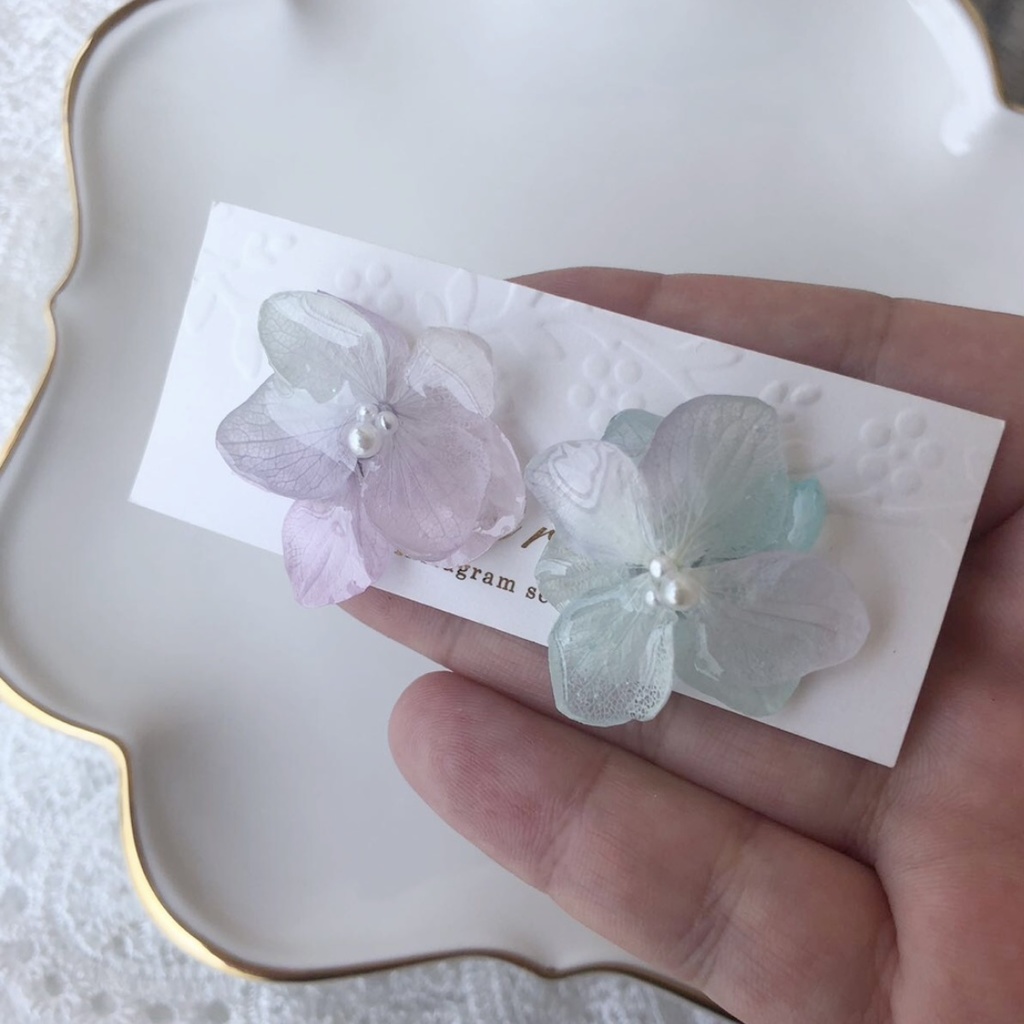 no.3 マーメイドカラーの紫陽花ピアス Mermaid あじさい ドライフラワー ハンドメイドピアス