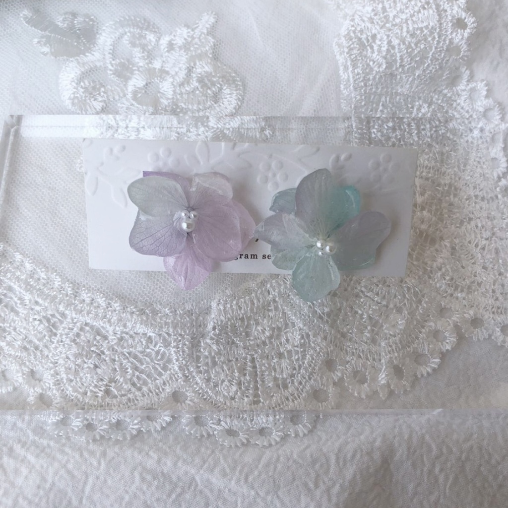 no.3 マーメイドカラーの紫陽花ピアス Mermaid あじさい ドライフラワー ハンドメイドピアス