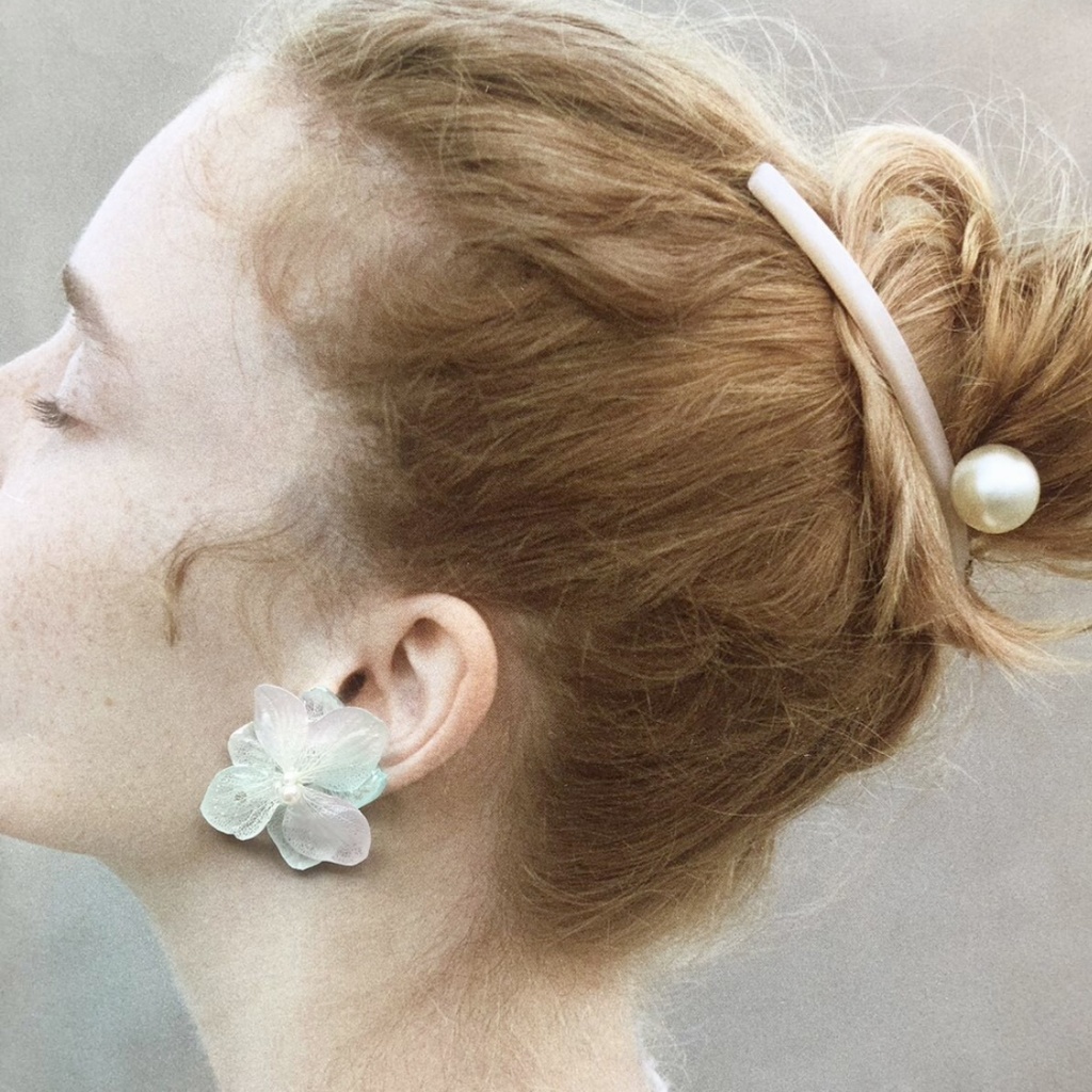 no.3 マーメイドカラーの紫陽花ピアス Mermaid あじさい ドライフラワー ハンドメイドピアス