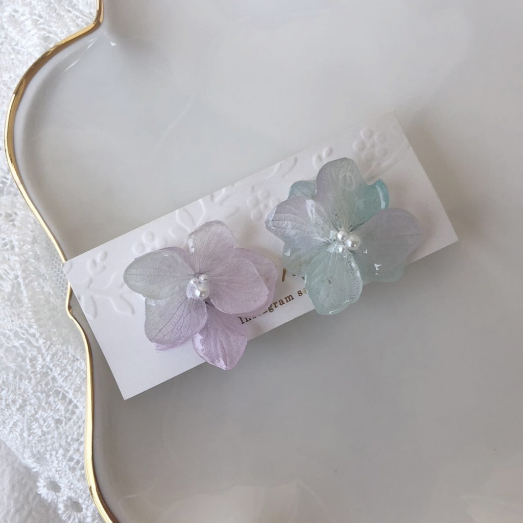 no.3 マーメイドカラーの紫陽花ピアス Mermaid あじさい ドライフラワー ハンドメイドピアス