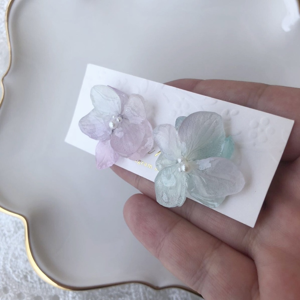 no.3 マーメイドカラーの紫陽花ピアス Mermaid あじさい ドライフラワー ハンドメイドピアス