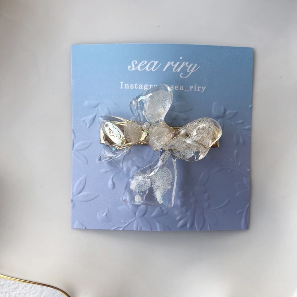 no.9 sale 紫陽花とパールのリボンヘアクリップ あじさい ホワイトアナベル パール ribbon レジンクリップ ヘアアクセサリー ハンドメイドクリップ