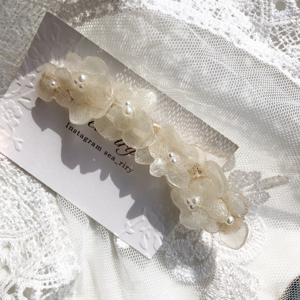 no.14 紫陽花のヘアクリップ あじさい ホワイトアナベル パール アナベル レジンクリップ ヘアアクセサリー ハンドメイドクリップ