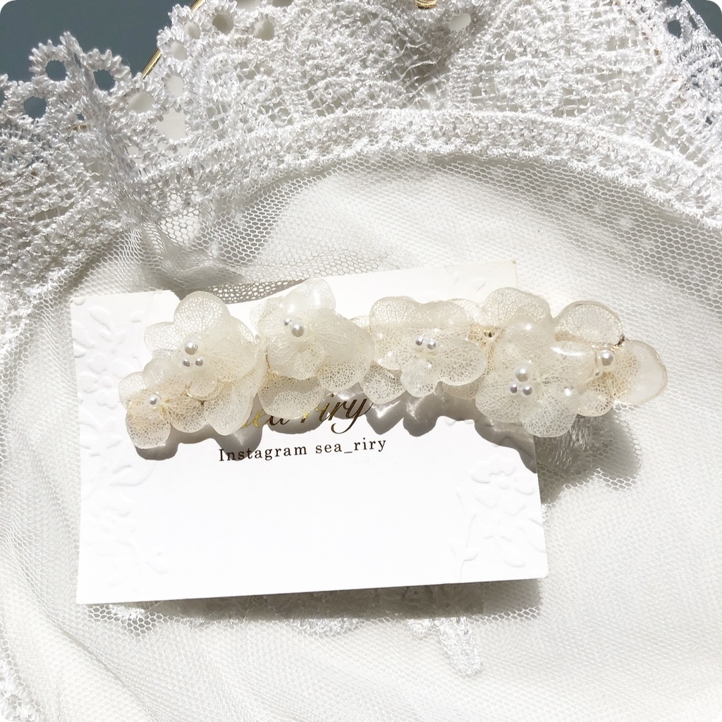 no.14 紫陽花のヘアクリップ あじさい ホワイトアナベル パール アナベル レジンクリップ ヘアアクセサリー ハンドメイドクリップ