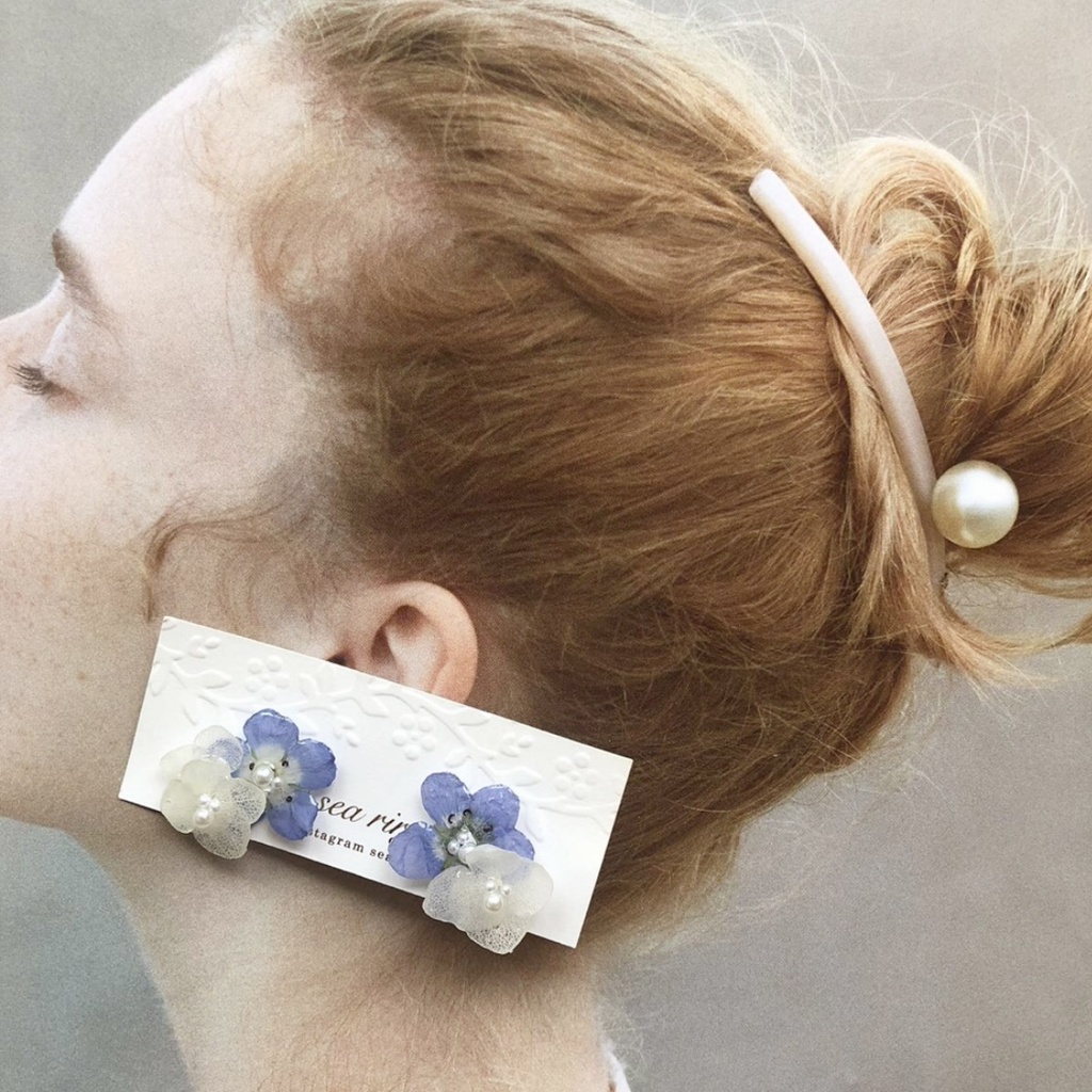 no.18 再販 ネモフィラと紫陽花のピアス ドライフラワー ブルー ホワイト パール ハンドメイドピアス