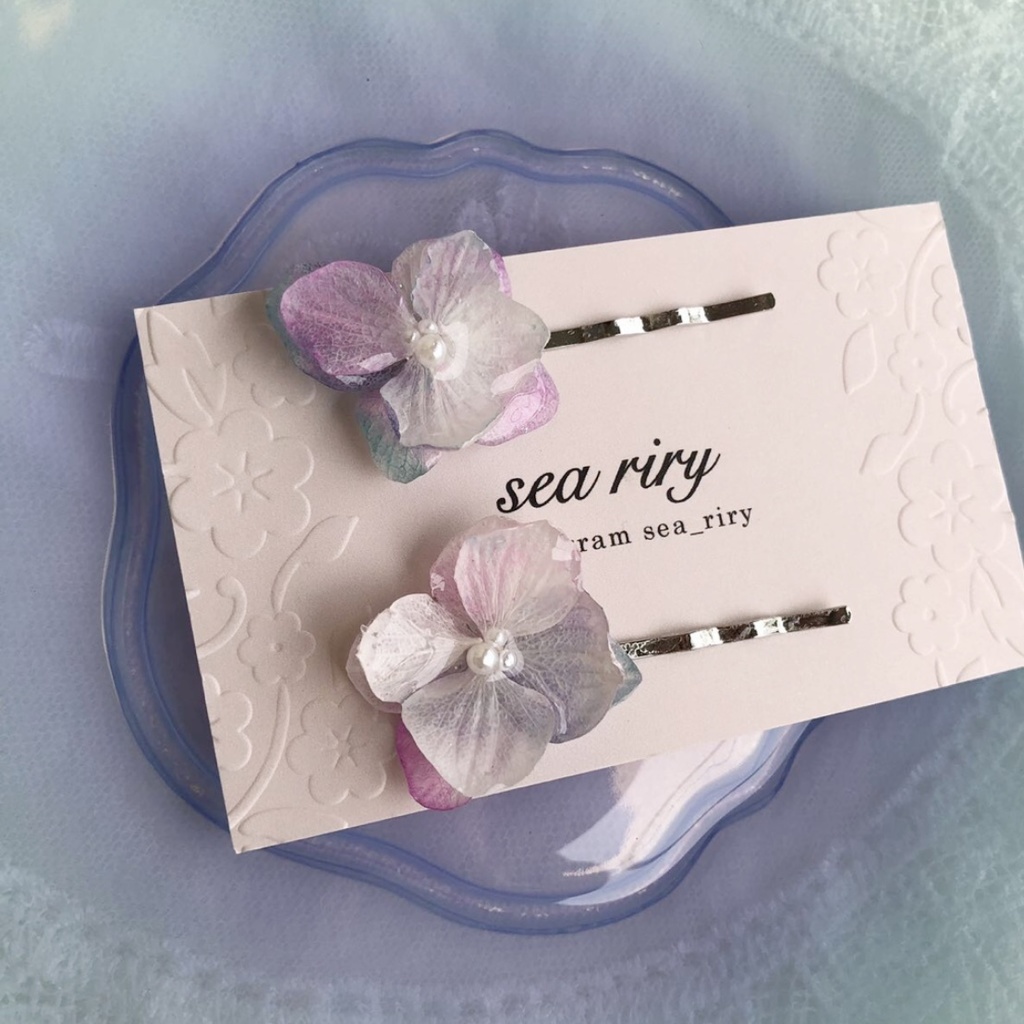 no.22 マーメイドカラーの紫陽花ヘアピン アジサイ Mermaid 淡色 ヘアピン 髪留め レジン ピン留め ハンドメイド ヘアアクセサリー