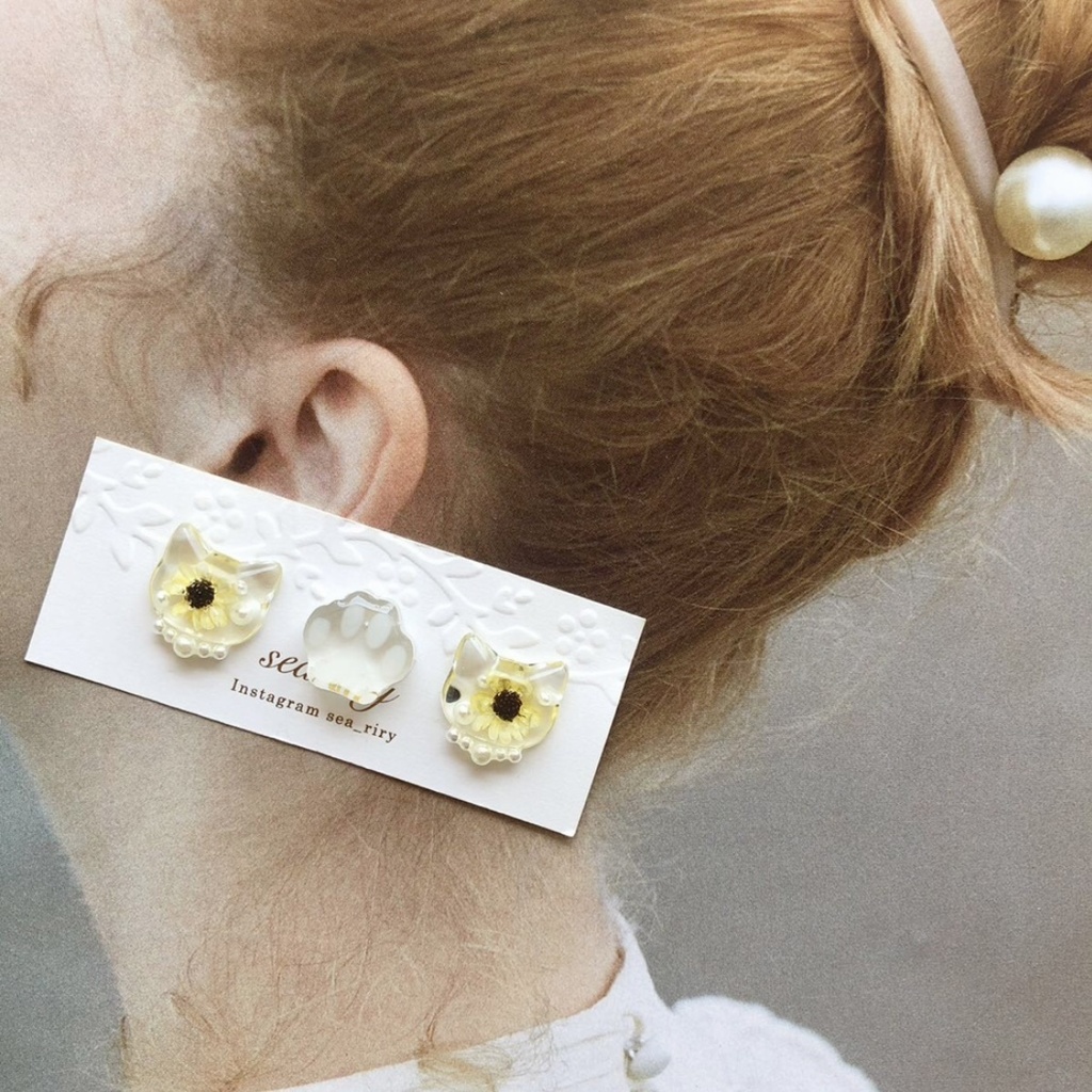 no.24 再販 向日葵のパールおめかしねこちゃん ひまわり スターフラワー パール レジン ピアス イヤリング