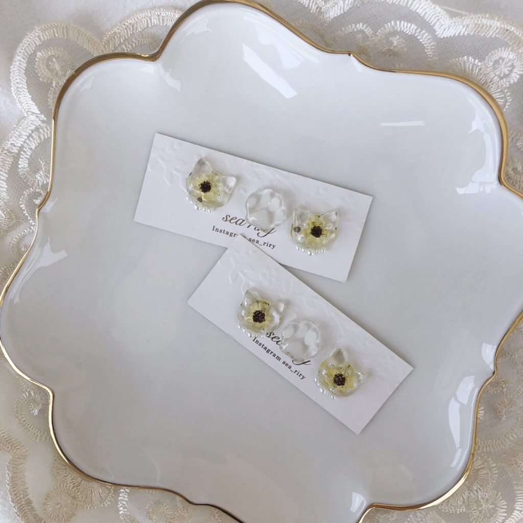 no.24 再販 向日葵のパールおめかしねこちゃん ひまわり スターフラワー パール レジン ピアス イヤリング