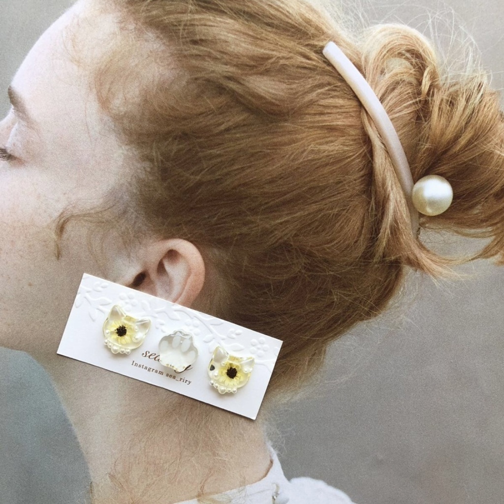 no.24 再販 向日葵のパールおめかしねこちゃん ひまわり スターフラワー パール レジン ピアス イヤリング