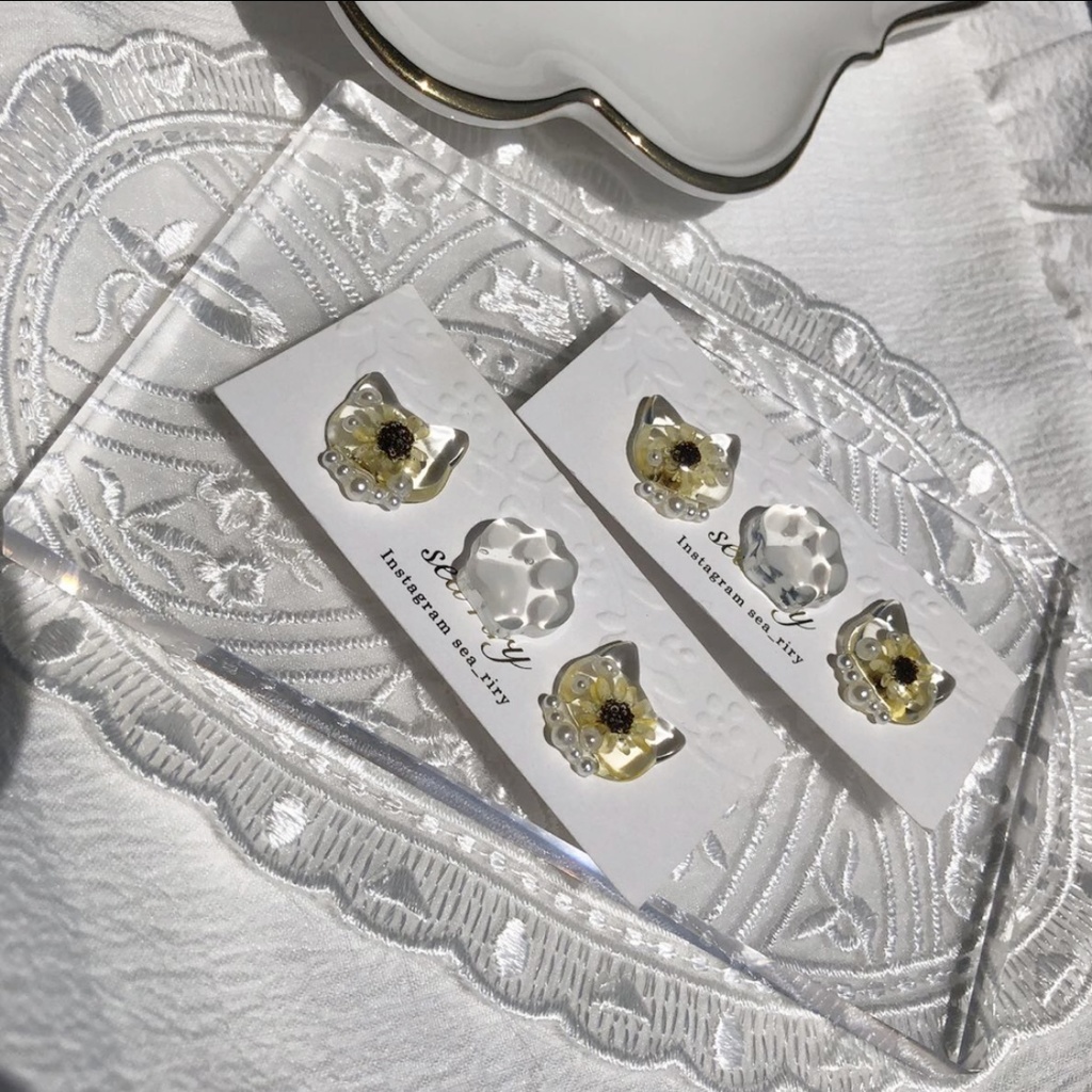 no.24 再販 向日葵のパールおめかしねこちゃん ひまわり スターフラワー パール レジン ピアス イヤリング