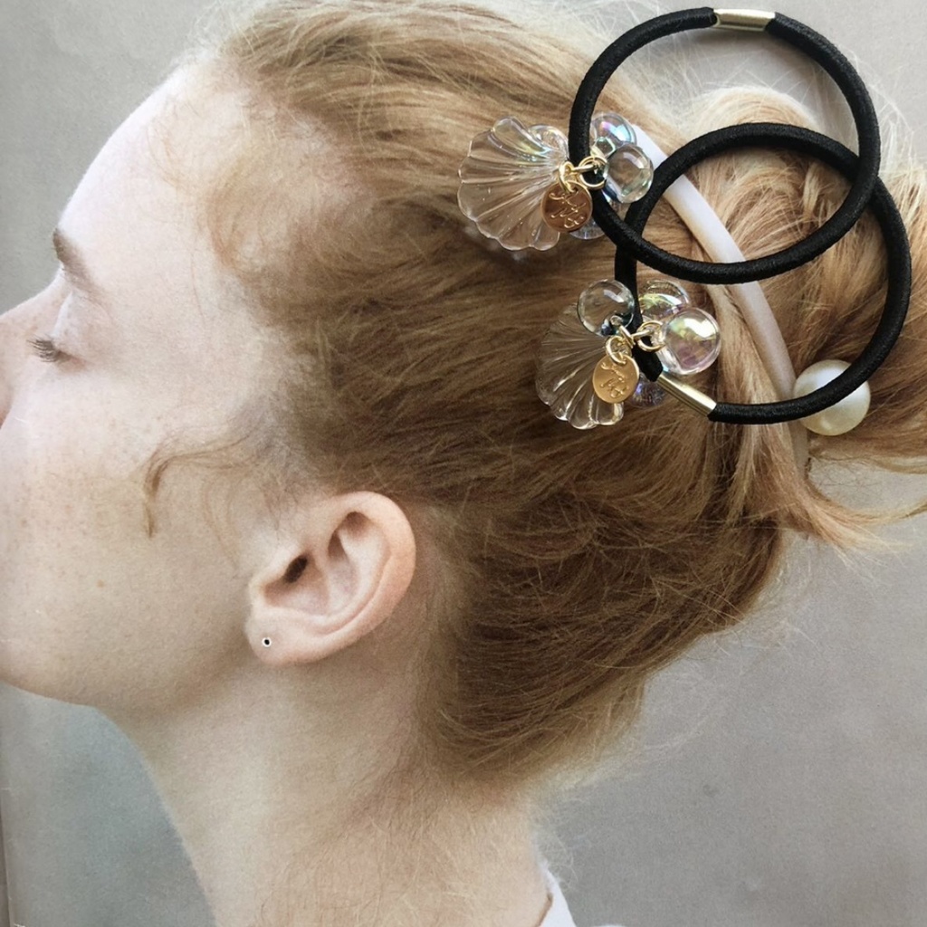 no.29 人魚姫のしゃぼん玉ヘアゴム シェル クリアオーロラ ヘアアクセサリー レジン ハンドメイド
