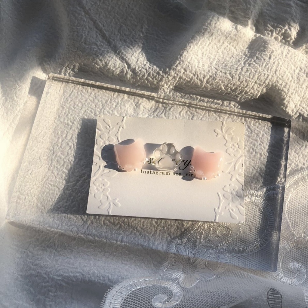 no.30 いちごみるくのおめかしねこちゃん 苺ミルク ピンク リボン パール 猫 ネコ レジン ピアス イヤリング ハンドメイド