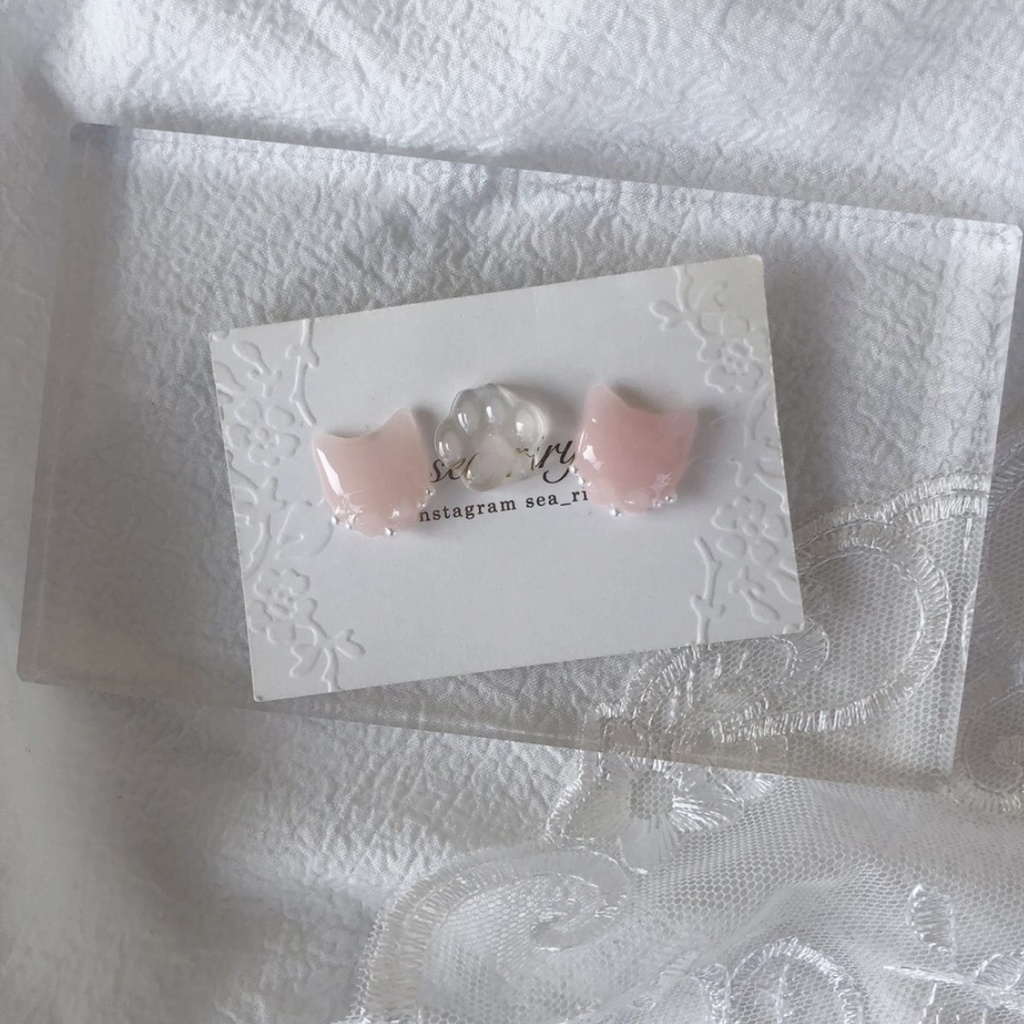 no.30 いちごみるくのおめかしねこちゃん 苺ミルク ピンク リボン パール 猫 ネコ レジン ピアス イヤリング ハンドメイド