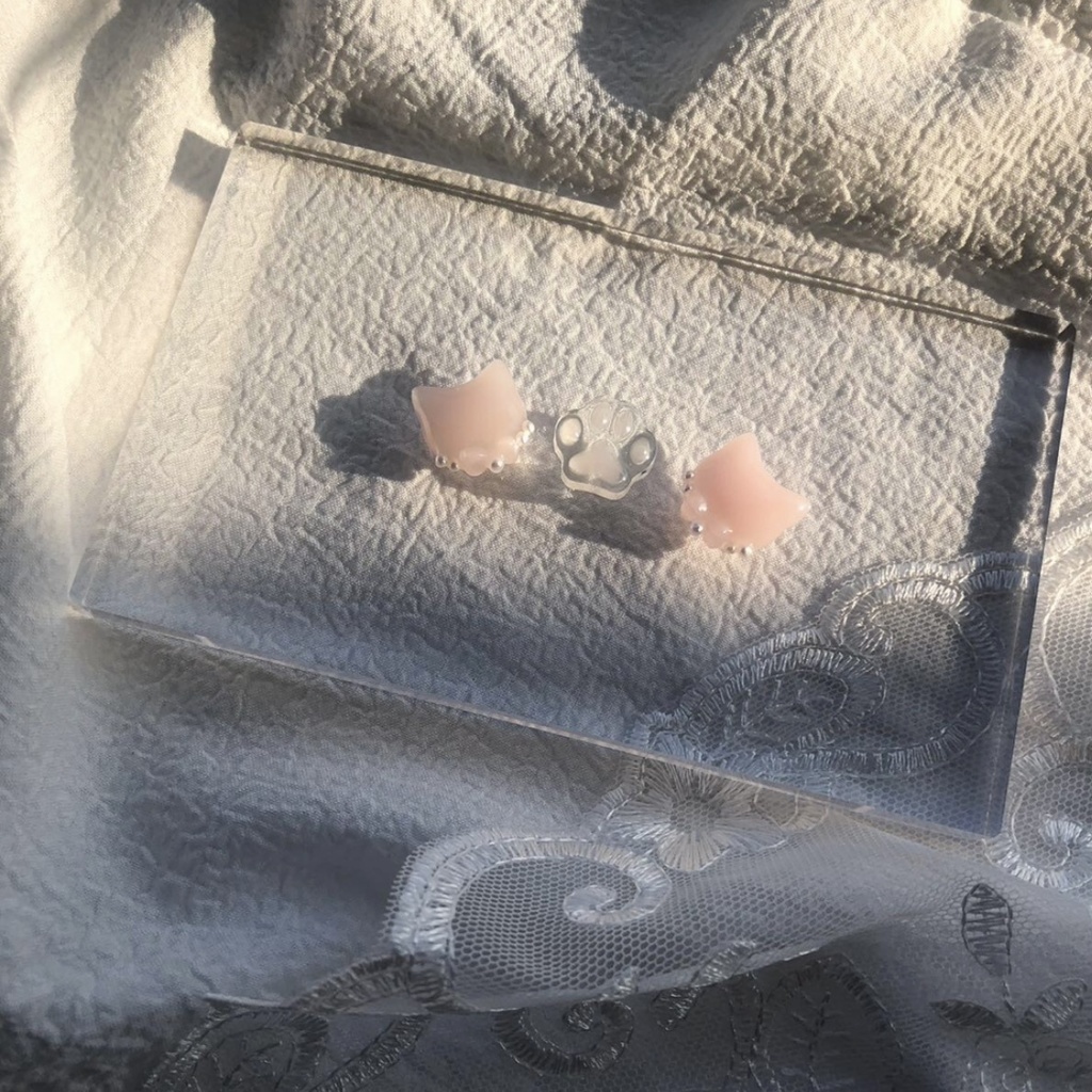 no.30 いちごみるくのおめかしねこちゃん 苺ミルク ピンク リボン パール 猫 ネコ レジン ピアス イヤリング ハンドメイド