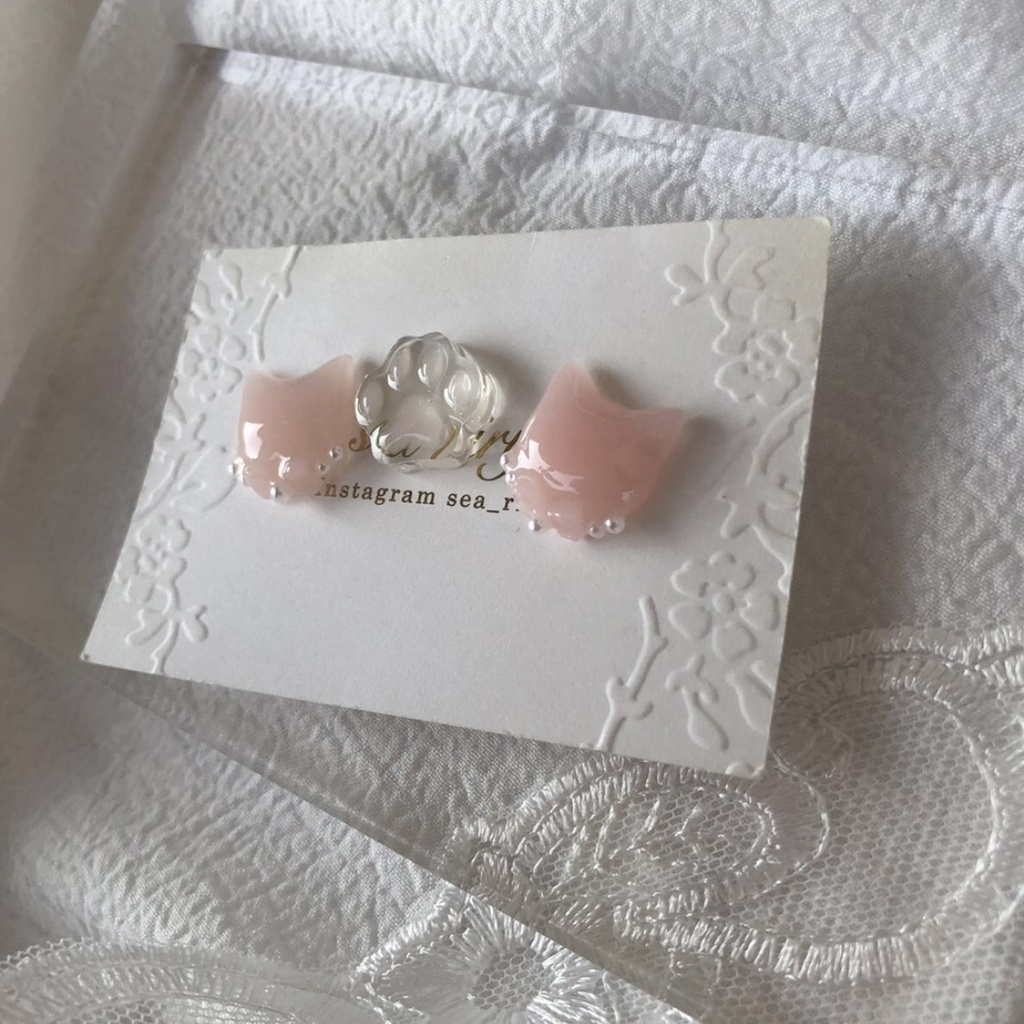 no.30 いちごみるくのおめかしねこちゃん 苺ミルク ピンク リボン パール 猫 ネコ レジン ピアス イヤリング ハンドメイド