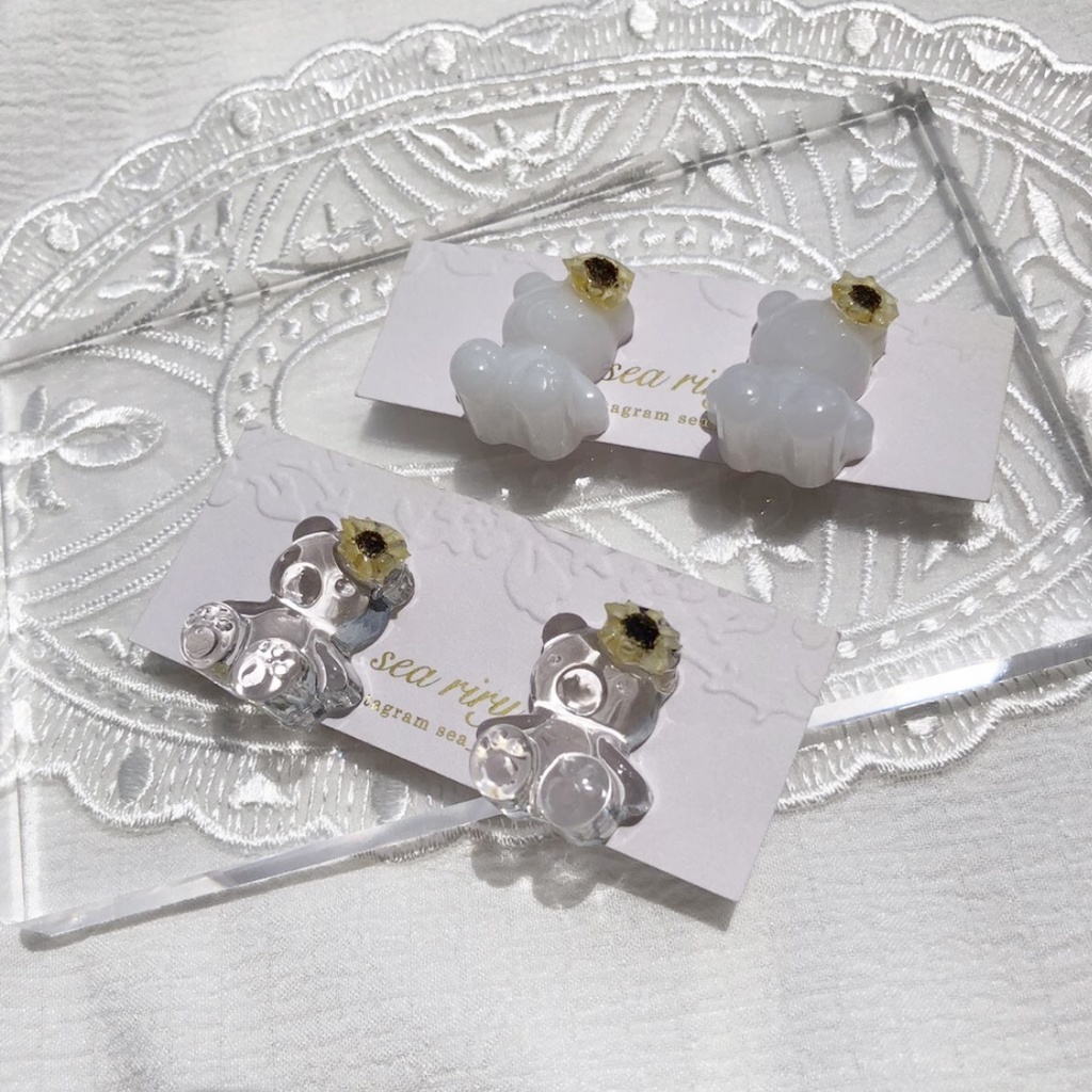 no.31 限定 sale ちいさな向日葵のおめかしくまさん ひまわり teddybear くま スターフラワー レジンアクセサリー ハンドメイド