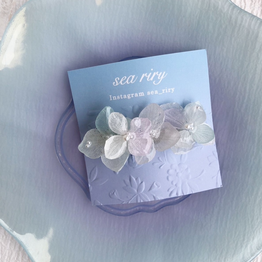 no.34 淡色紫陽花のヘアバレッタ 淡色 あじさい ヘアバレッタ ヘアアクセサリー レジンバレッタ ハンドメイド