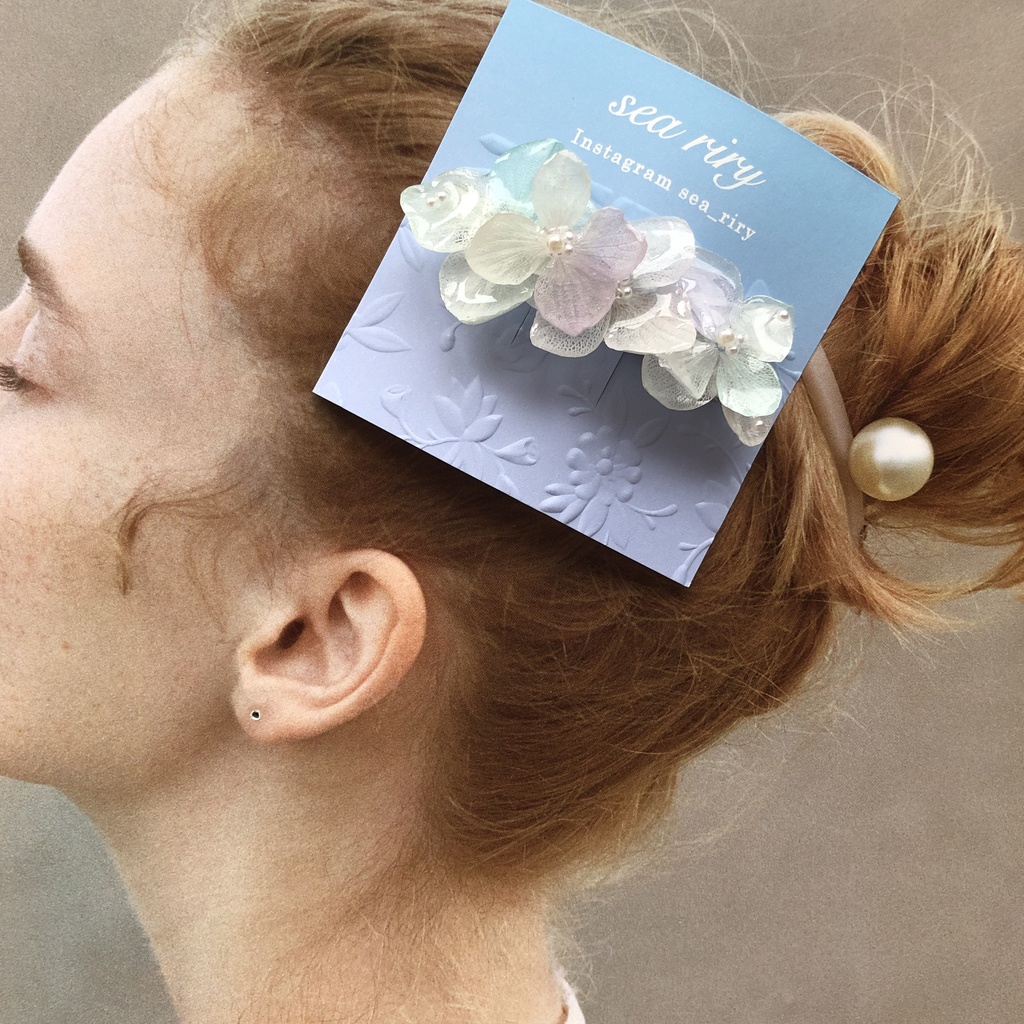 no.34 淡色紫陽花のヘアバレッタ 淡色 あじさい ヘアバレッタ ヘアアクセサリー レジンバレッタ ハンドメイド