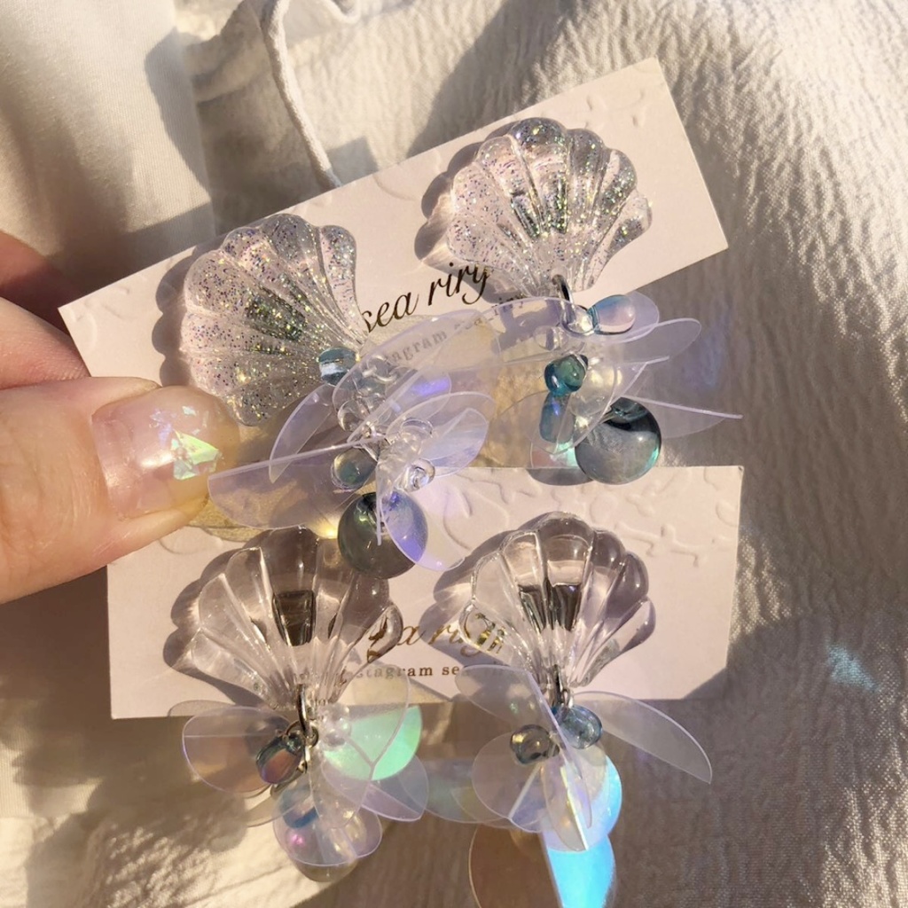 no.37 人魚姫のゆらゆらピアス シェル クリア オーロラ レジンピアス スパンコール ハンドメイド