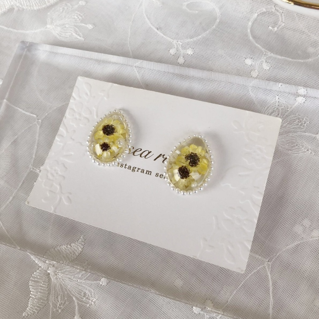 no.40 限定 sale 向日葵パールの雫ピアス ひまわり スターフラワー しずく レジン ピアス イヤリング ハンドメイド