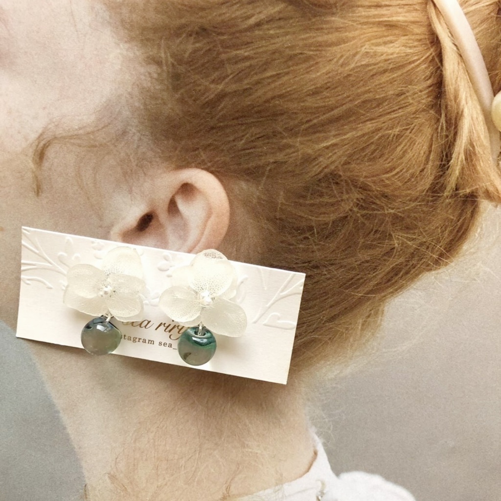 no.41 sale 紫陽花のゆらゆらピアス アンジュールカラー スズマル ニュイ アジサイ レジンピアス ハンドメイド