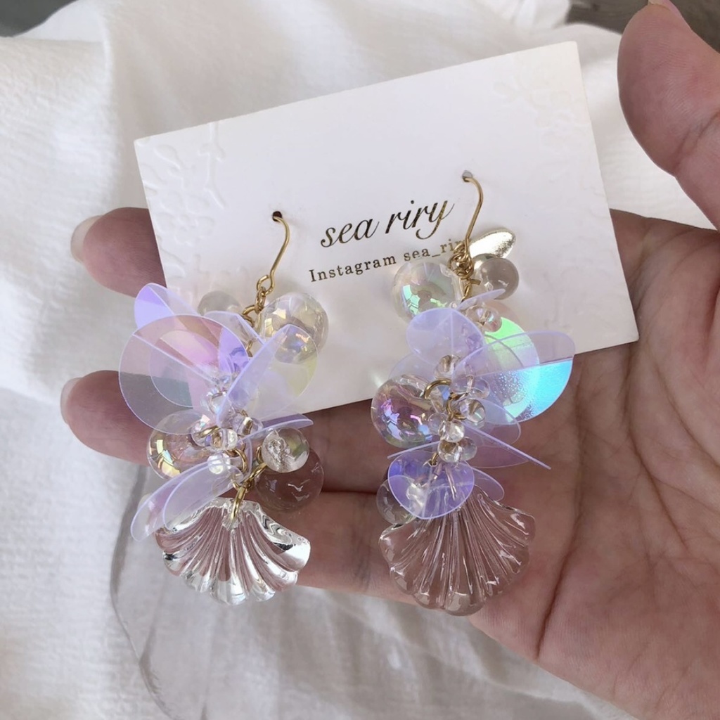 no.62 人魚姫のしゃぼん玉ピアス マーメイド クリア オーロラ ジュルネ スパンコール レジンピアス イヤリング ハンドメイド