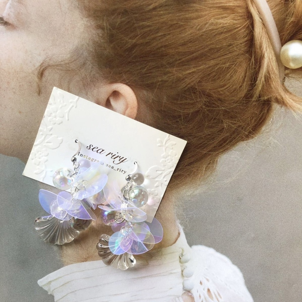 no.63 人魚姫のしゃぼん玉ピアス マーメイド シェル クリア オーロラ ジュルネ レジンピアス イヤリング ハンドメイド