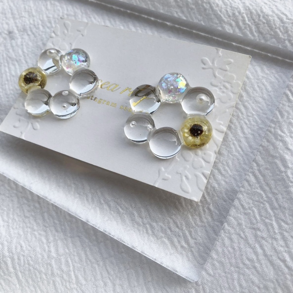 no.64 限定 sale 向日葵リングのクリアピアス ひまわり スターフラワー パール クリア ドーナツ レジンピアス イヤリング