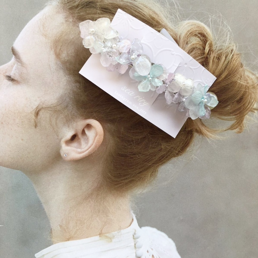 no.71 淡色紫陽花のヘアバレッタ マーメイドカラー アジサイ ヘアアクセサリー レジンバレッタ ハンドメイド