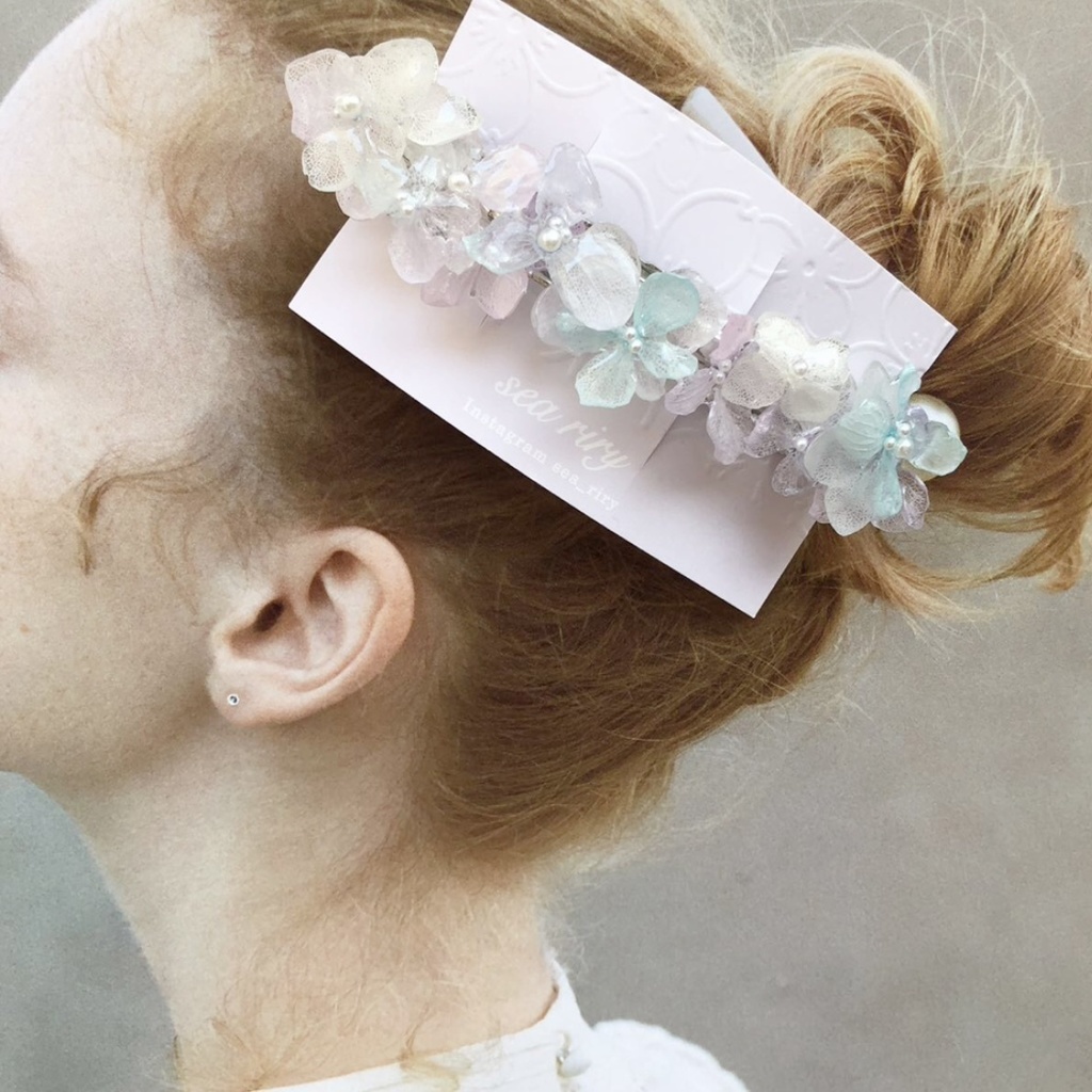 no.71 淡色紫陽花のヘアバレッタ マーメイドカラー アジサイ ヘアアクセサリー レジンバレッタ ハンドメイド