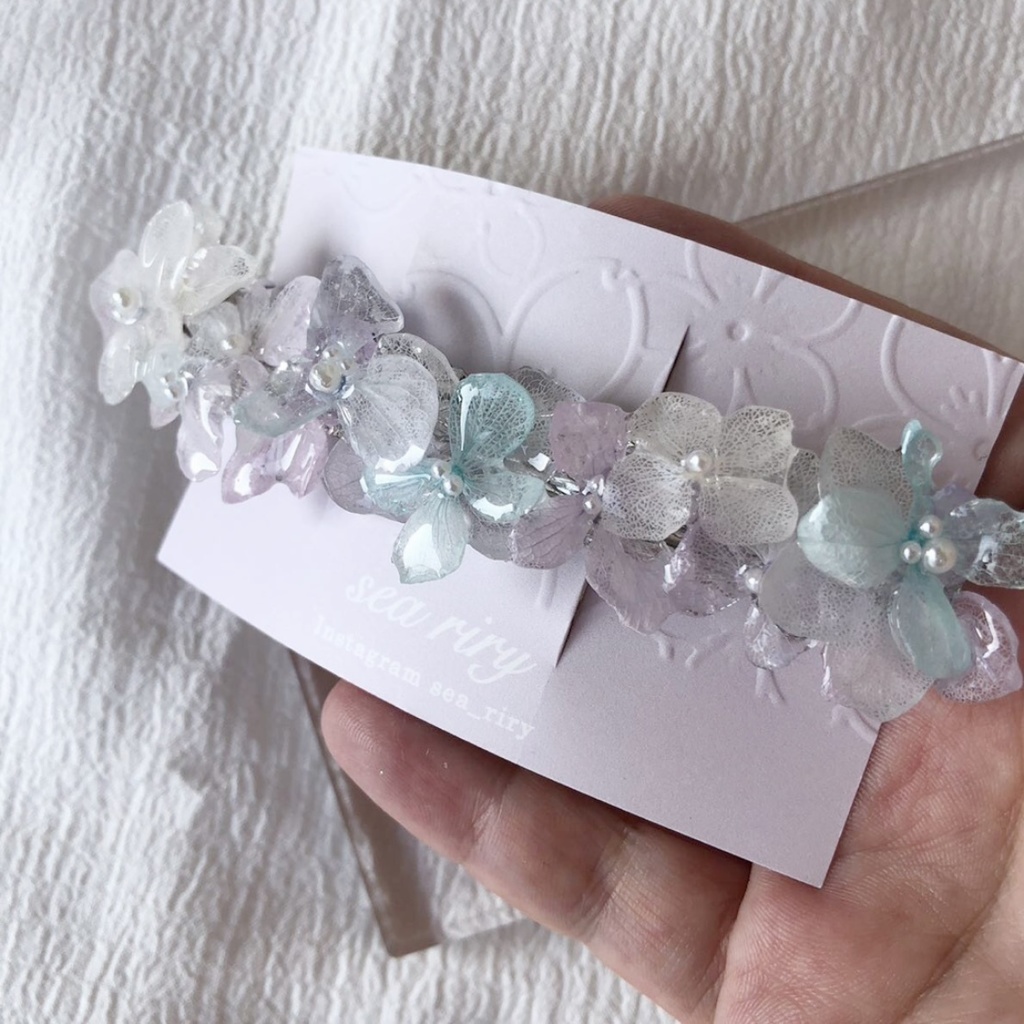 no.71 淡色紫陽花のヘアバレッタ マーメイドカラー アジサイ ヘアアクセサリー レジンバレッタ ハンドメイド