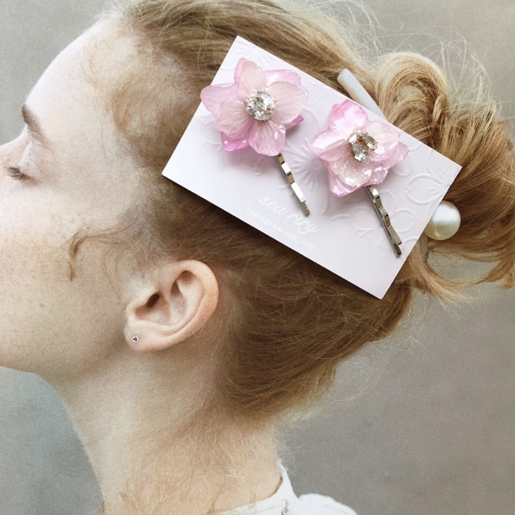 no.78 紫陽花のビジューヘアピン ドライフラワー 本物のお花 ヘアピン ピン留め ヘアアクセサリー ハンドメイド