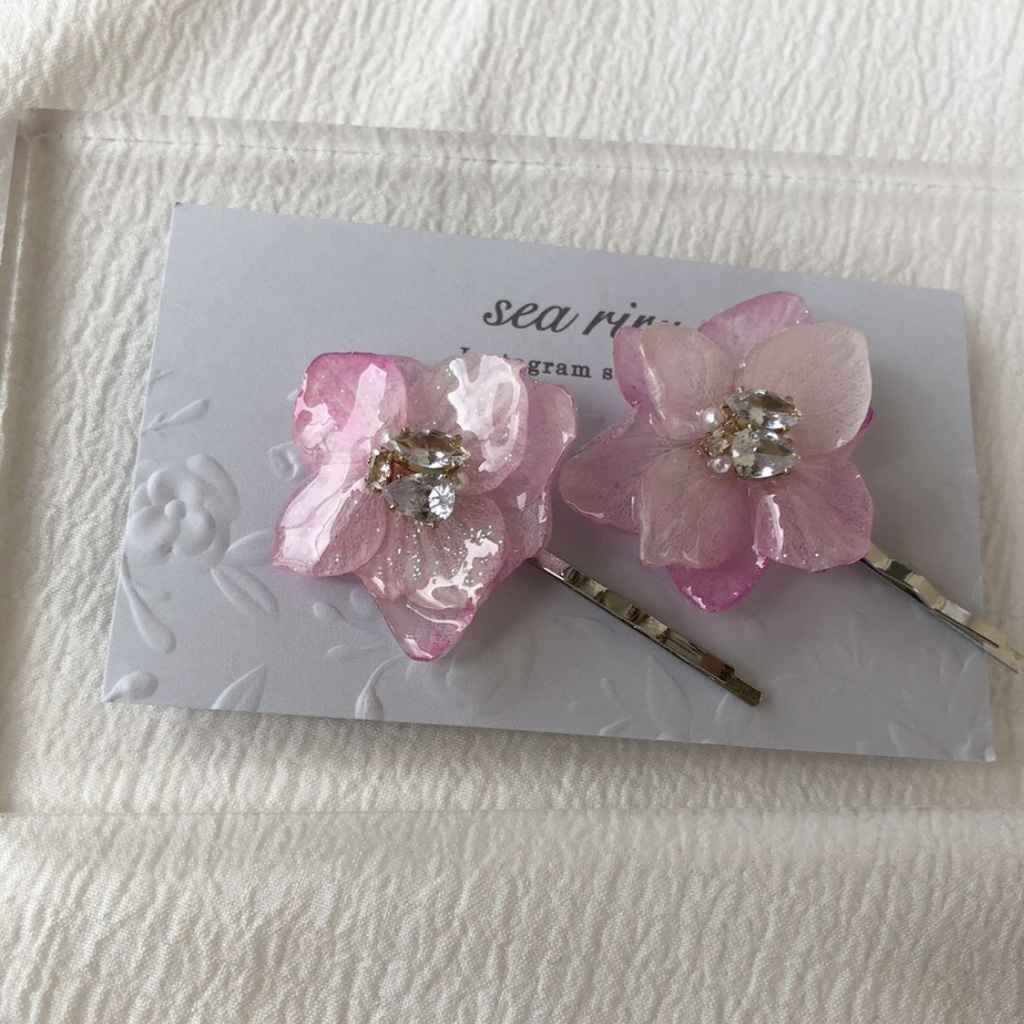 no.78 紫陽花のビジューヘアピン ドライフラワー 本物のお花 ヘアピン ピン留め ヘアアクセサリー ハンドメイド