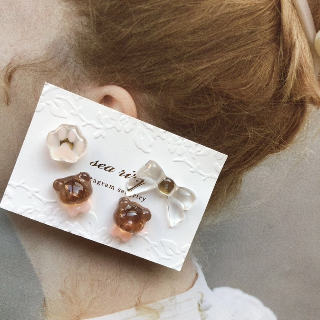 no.81 おめかしくまさん 限定セット くま teddybear リボン サージカルステンレス ハンドメイドピアス